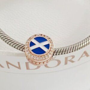 Pandora SCOTLAND Flag pendant Gold Rose-Plated